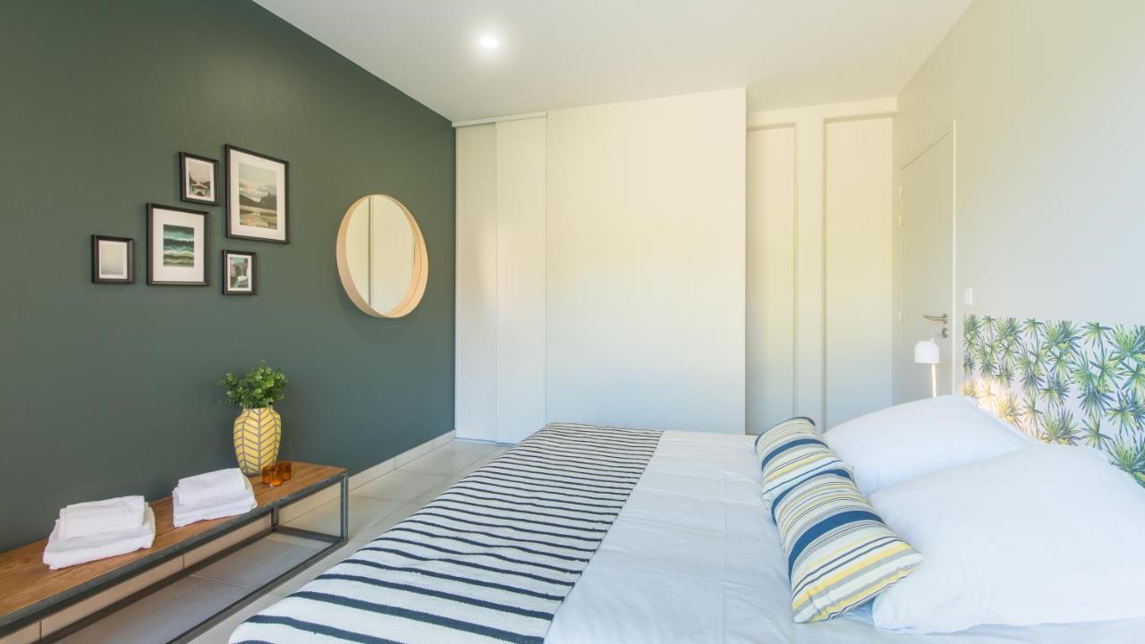 Ferienwohnung Plein Sud Avec Jacuzzi Privatif Et Parking Prive Sarlat Exterior foto
